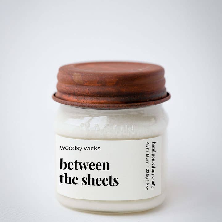Woodsy Wicks – wholesale Burkljus – Mellan lakanen bondgård sojaljus