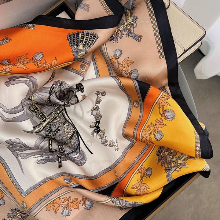 SueSilkHK – Cachecol - Mulher por atacado – Chain Horse Pattern 100% Lenço de seda de amoreira/Lenço cabeça de seda/Lenço de cabelo de seda/Lenço de pescoço de seda/Presentes de Dia das Mães/Acessório para saco/Presente para ela4