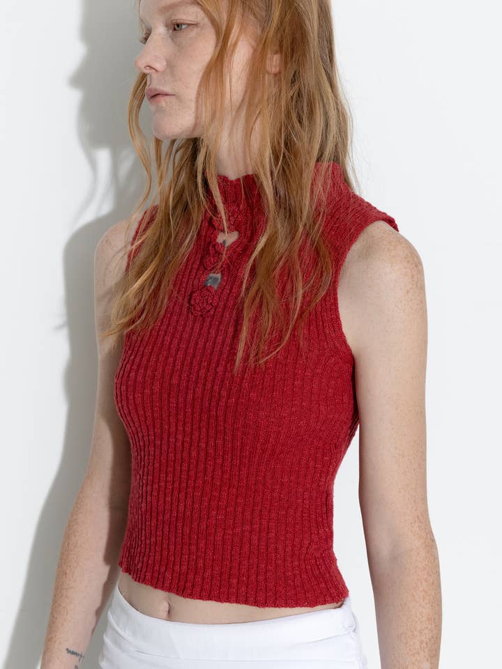 CUBIC - Wholesale Tank Top - Women's - Flower 3D Sleeveless Knit Top2