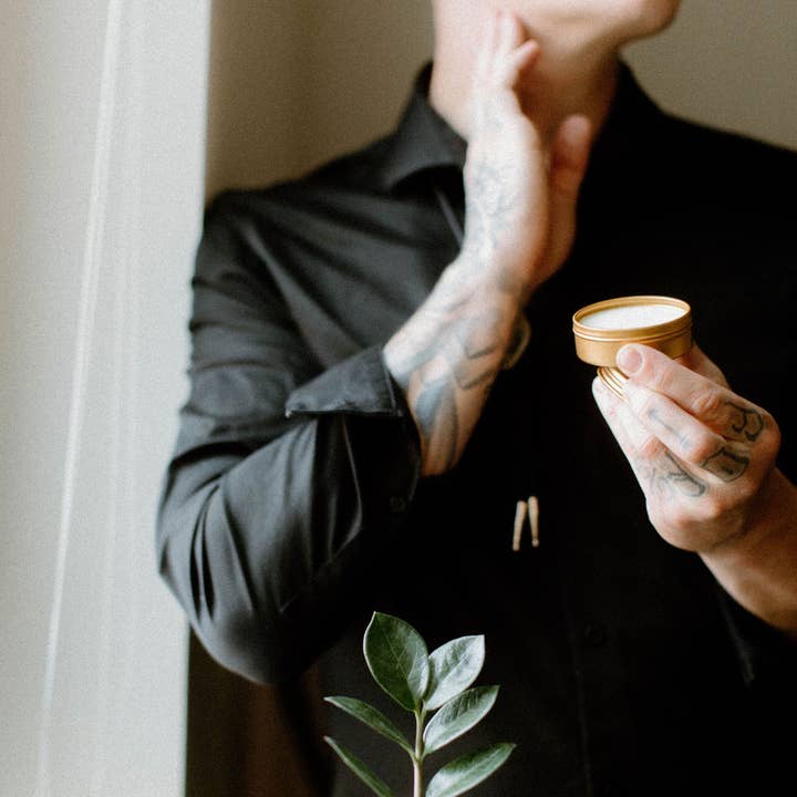 Broken Top Brands – wholesale Solid cologne – Black Coral Tide Solid Cologne2