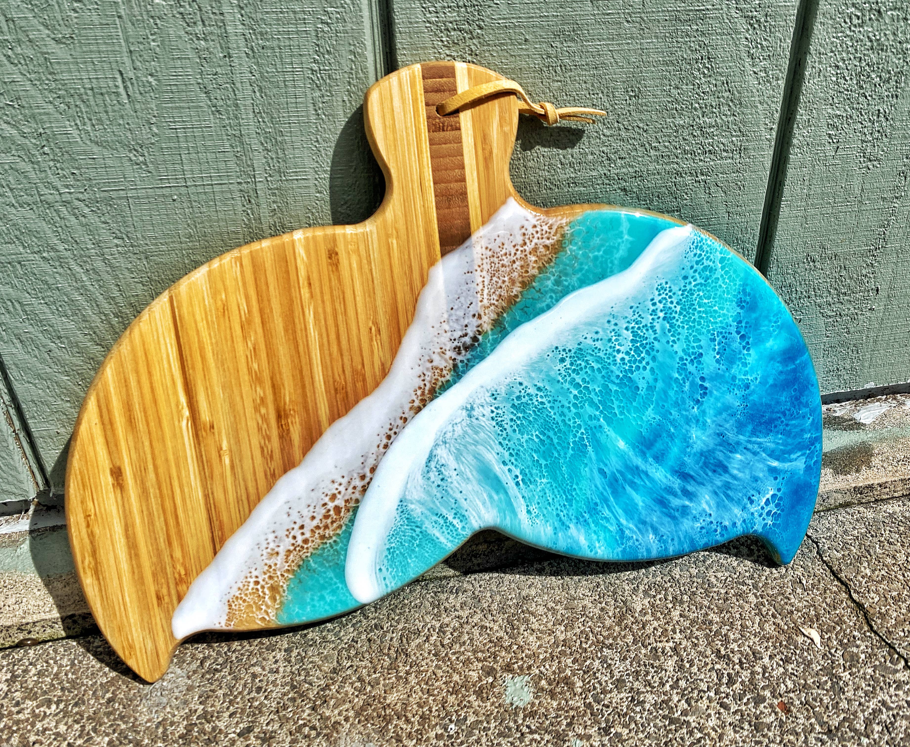 TBM Creations LLC - Wholesale Cheese Board - NEW Whale Tail Ocean Resin Charcuterie Board – Maui Made2