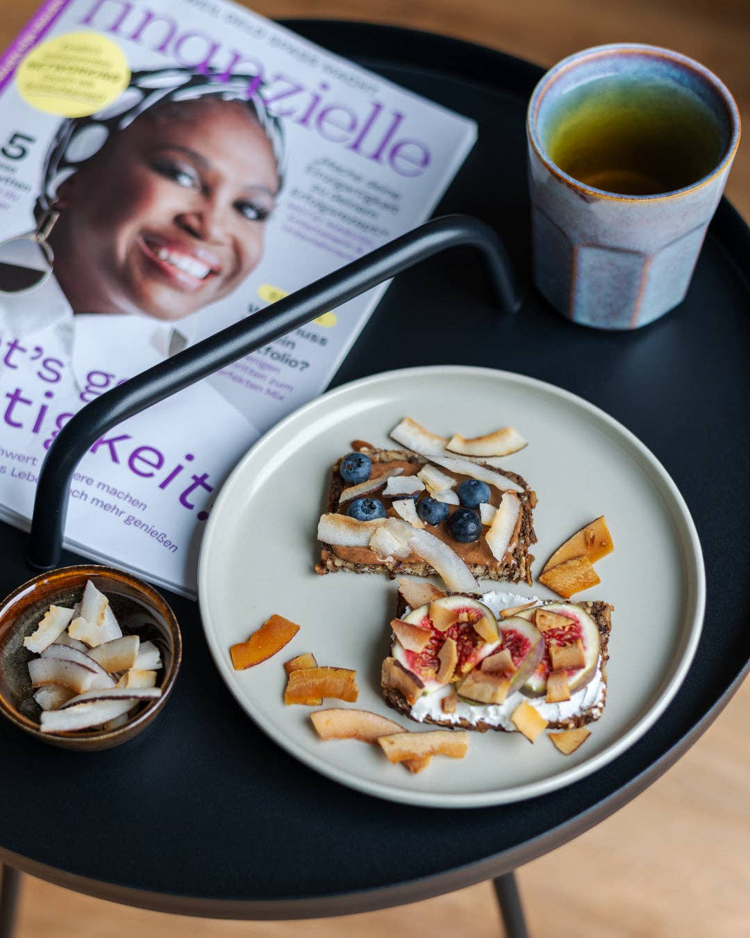 Kumaio® - Wholesale Chips - Organic mango coconut chips - 150 g1