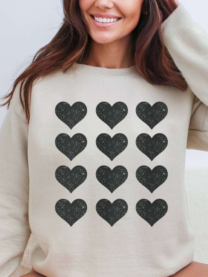 Harten Valentijnsdag Sweater voor wholesale door Desert Raine