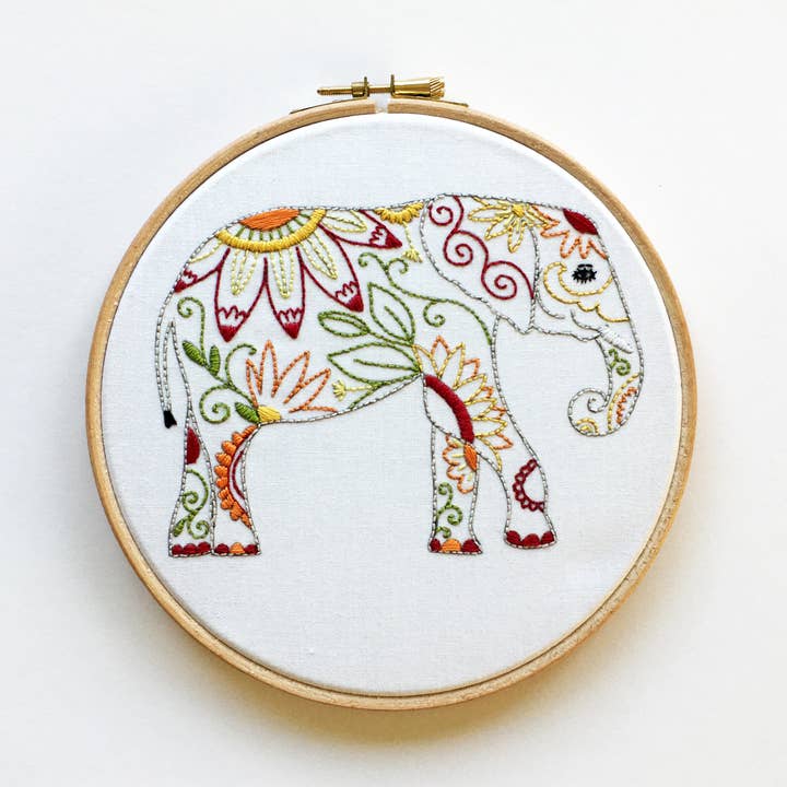 Kit de bordado elefante por atacado de Cinnamon Stitching