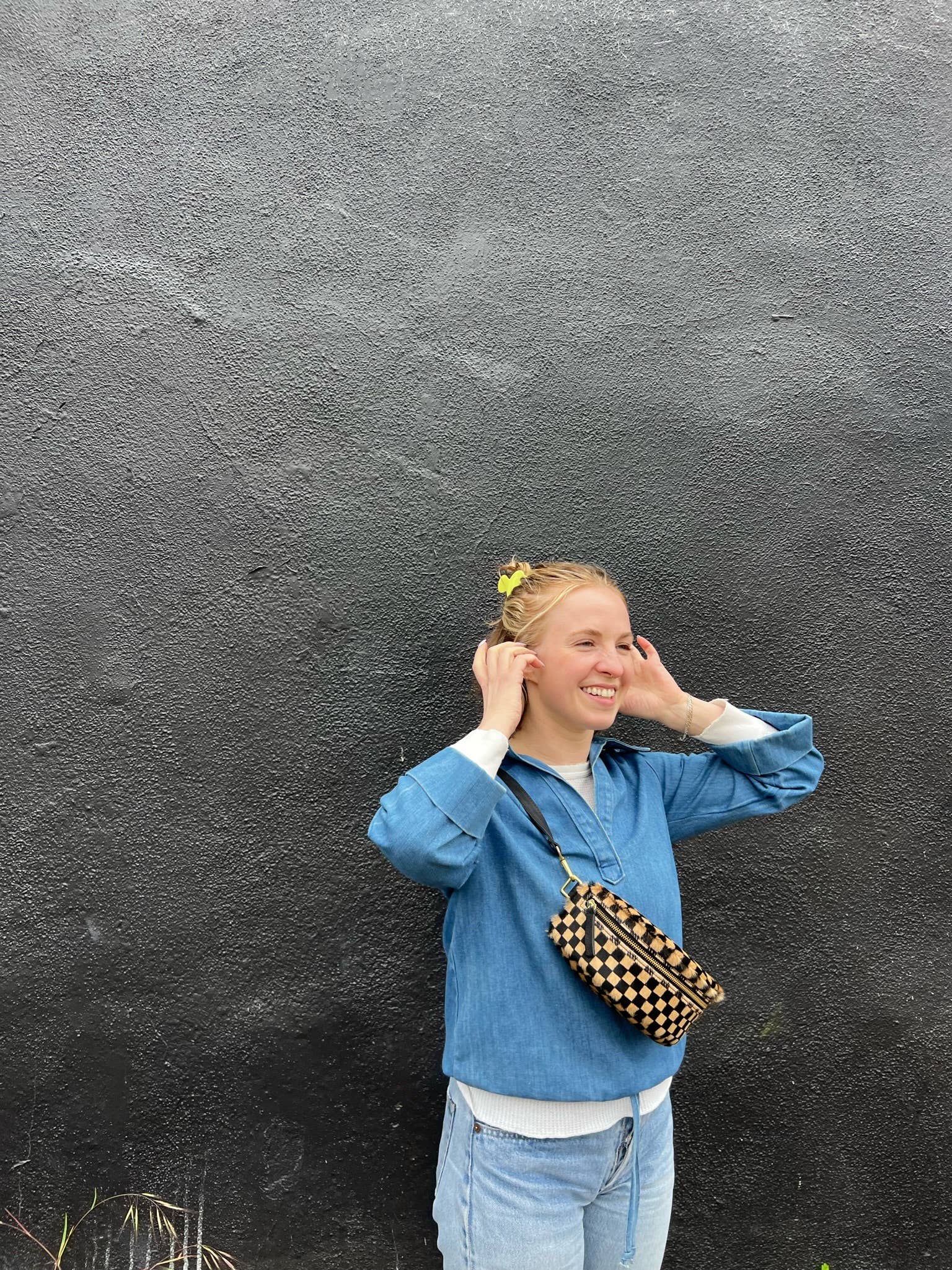 Primecut - Wholesale Belt Bag - Women's - Bum Bag - Tan Checkered Hair on Hide2