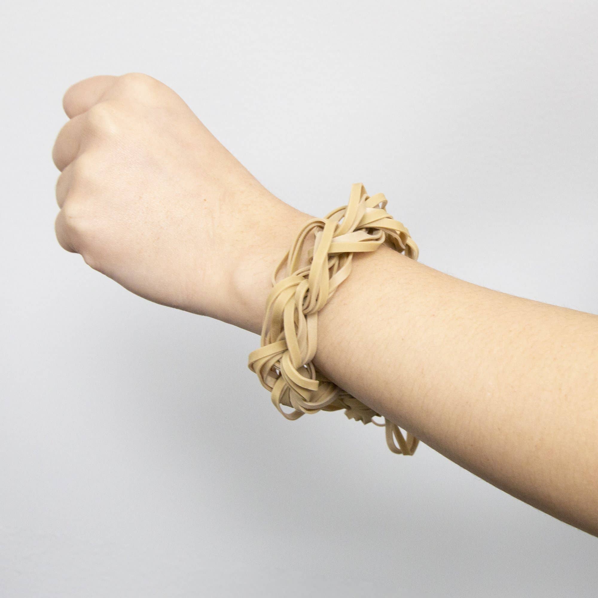 Luna Office Supply -  Everyday Essential - Vendita all'ingrosso Graffette - Elastici assortiti di varie dimensioni da 2 oz (56,70 g)1