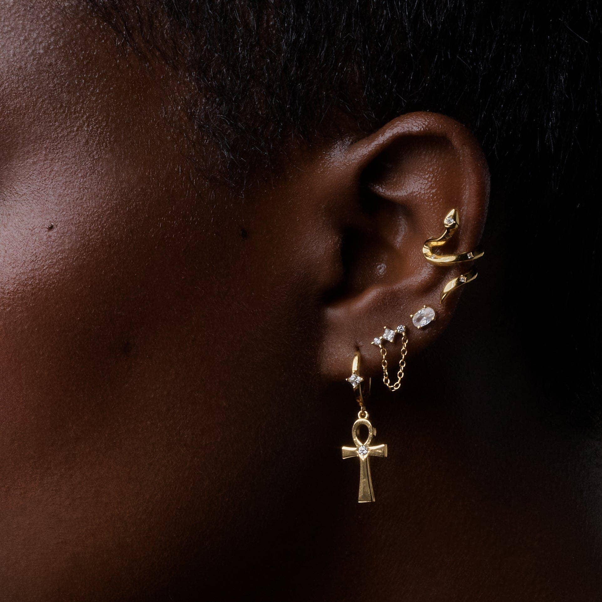 Nébuleuse Bijoux - Vendita all'ingrosso Orecchini singoli - Orecchino bianco Isis1