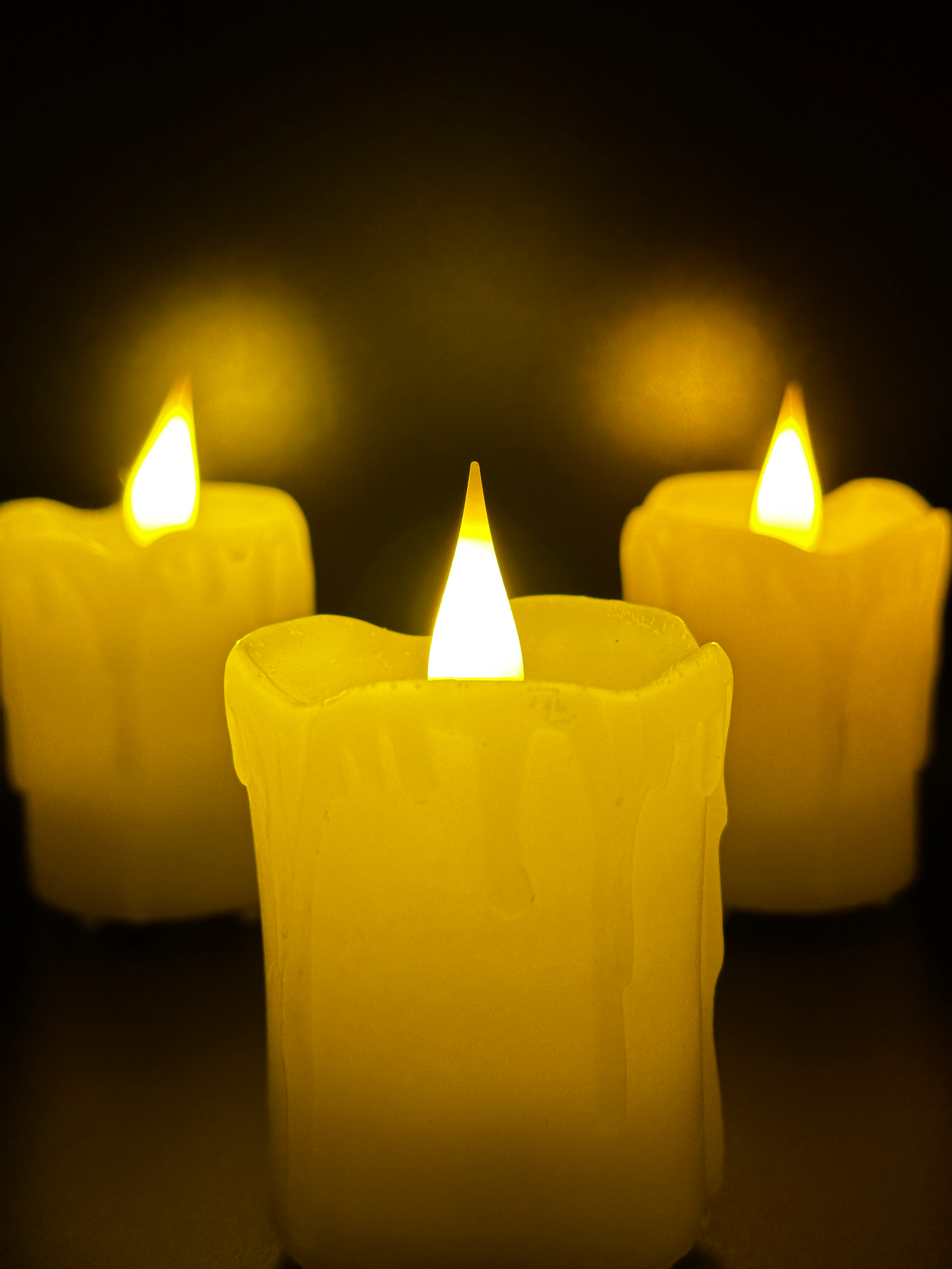 Serene Lights - Vendita all'ingrosso Decorazioni da tavolo - Portacandela Holiday Home – Decorazioni Festive, Design Intercambiabile, Regalo Unico, Candela LED Ricaricabile6