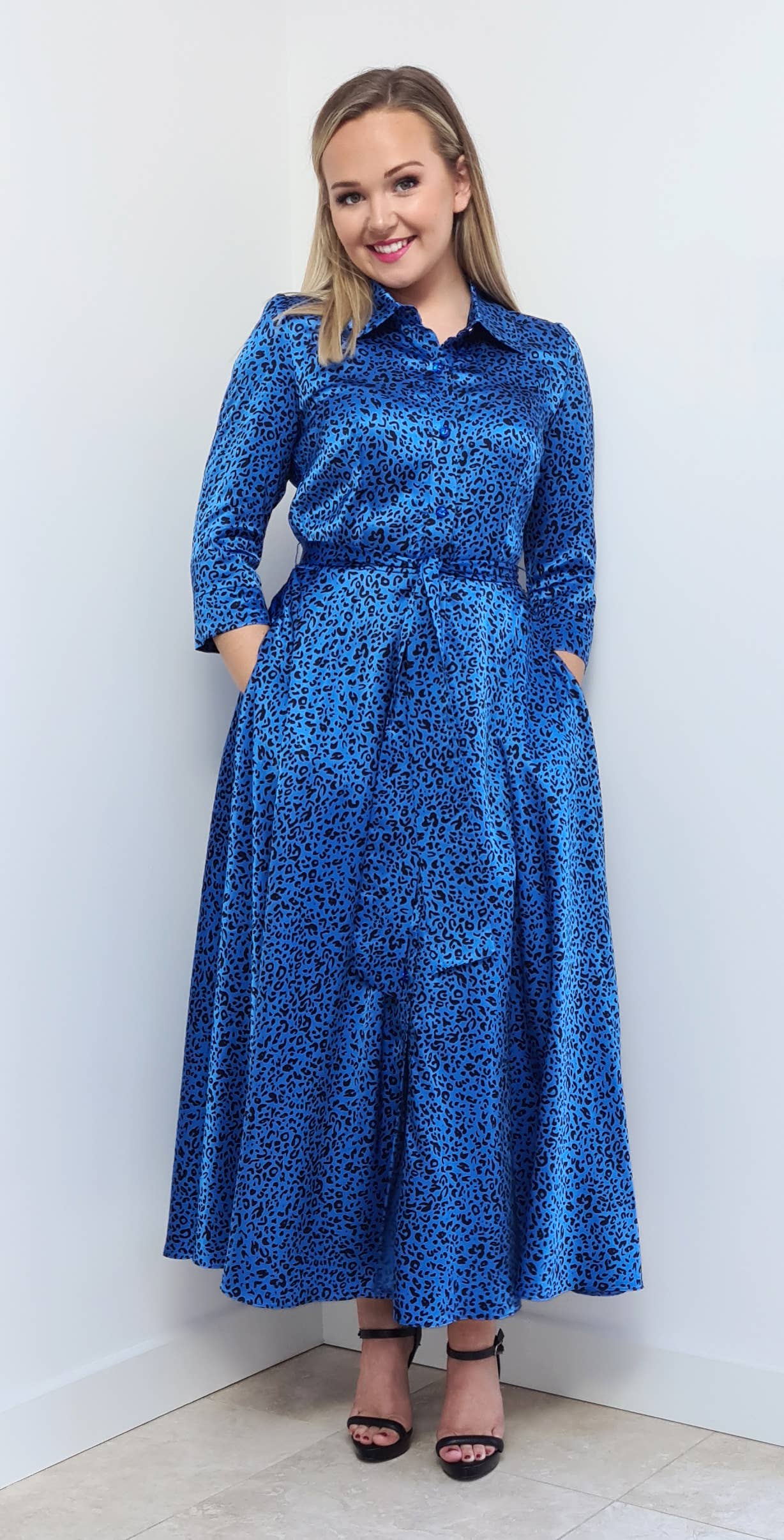 Mellaris – wholesale Dress – Women's – Marsden printed midi dress1