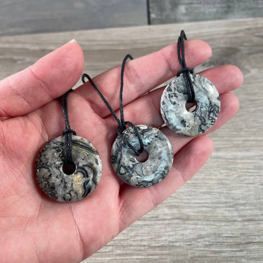 Keystone Crystals - Wholesale Spiritual Stone/Crystal - Donut Pi Stone 30mm Gemstone Pendant –  Strung or Plain51