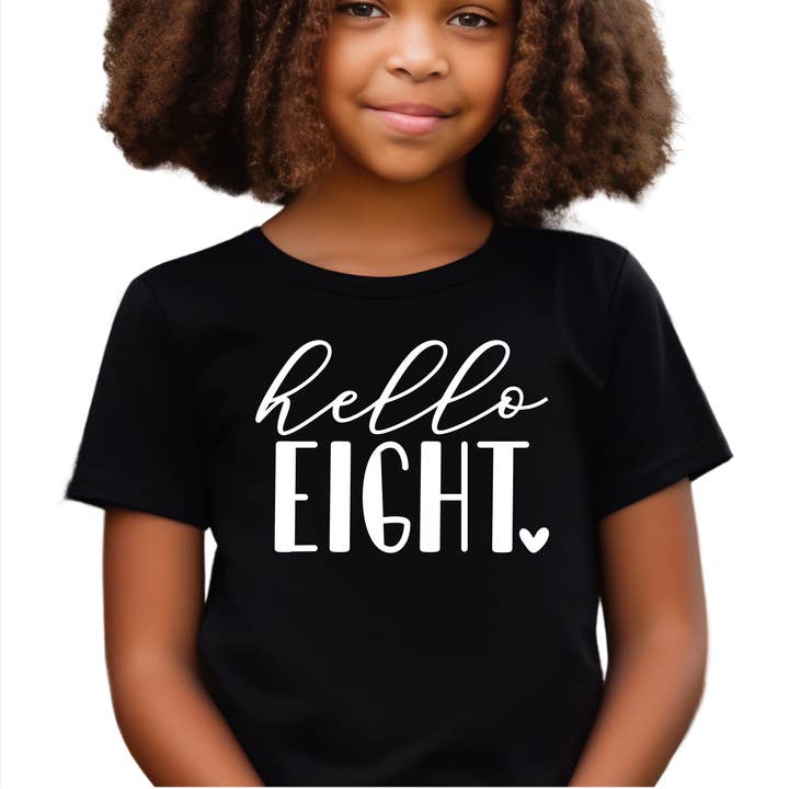 Camisa de Oitavo Aniversário, roupa de 8º aniversário para raparigas, Hello Eight! Camiseta Graphic por atacado de Epic Life - Designed