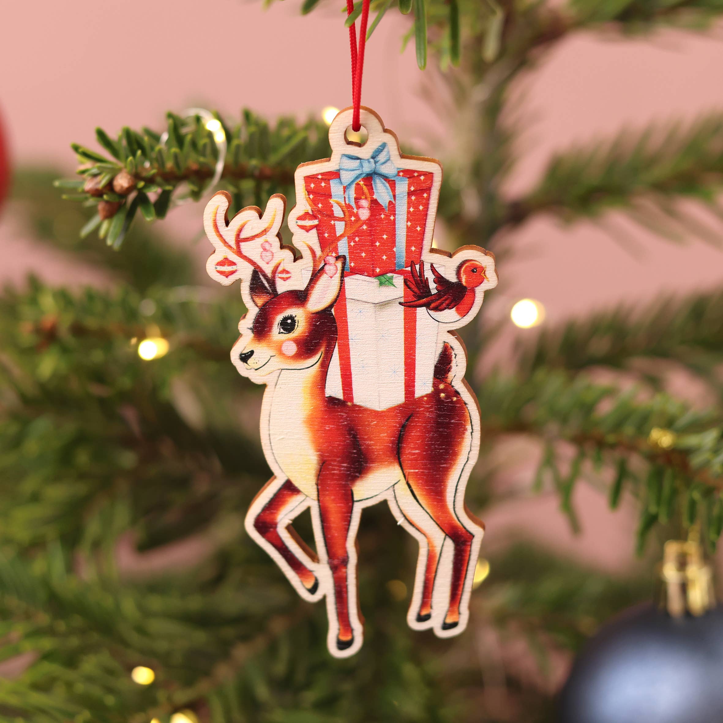 Fawn & Thistle Ltd (US Duties Paid) - Wholesale Christmas Decoration - Retro Reindeer Wooden Ornament | Eco-Friendly Holiday Charm7