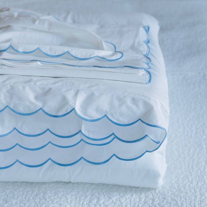 Blue Scalloped Edge 250TC Cotton Queen Duvet Cover Set for wholesale on Faire3