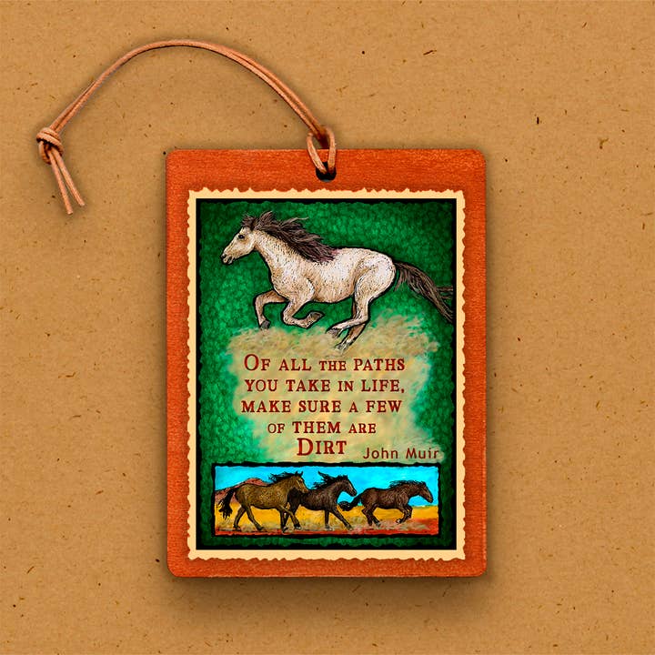 Ornamento de Madeira Feito à Mão - Citação sobre a Natureza - Cavalos por atacado de The Kaleidoscope Designs