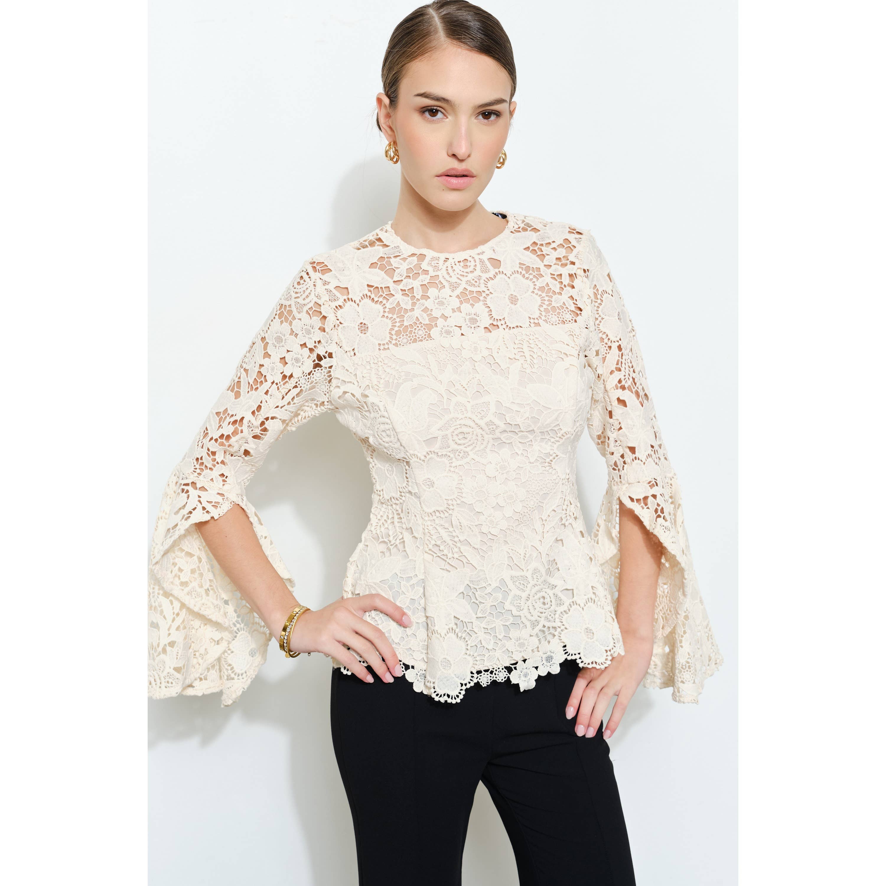 INA - Wholesale Blouse - Women's - Floral Lace Slitted Long Sleeves Blouse Woven Top11