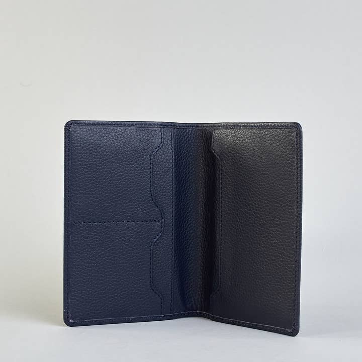 Herzilein-Wien GmbH - Wholesale Passport Case - Women's - Passhülle Leder 37