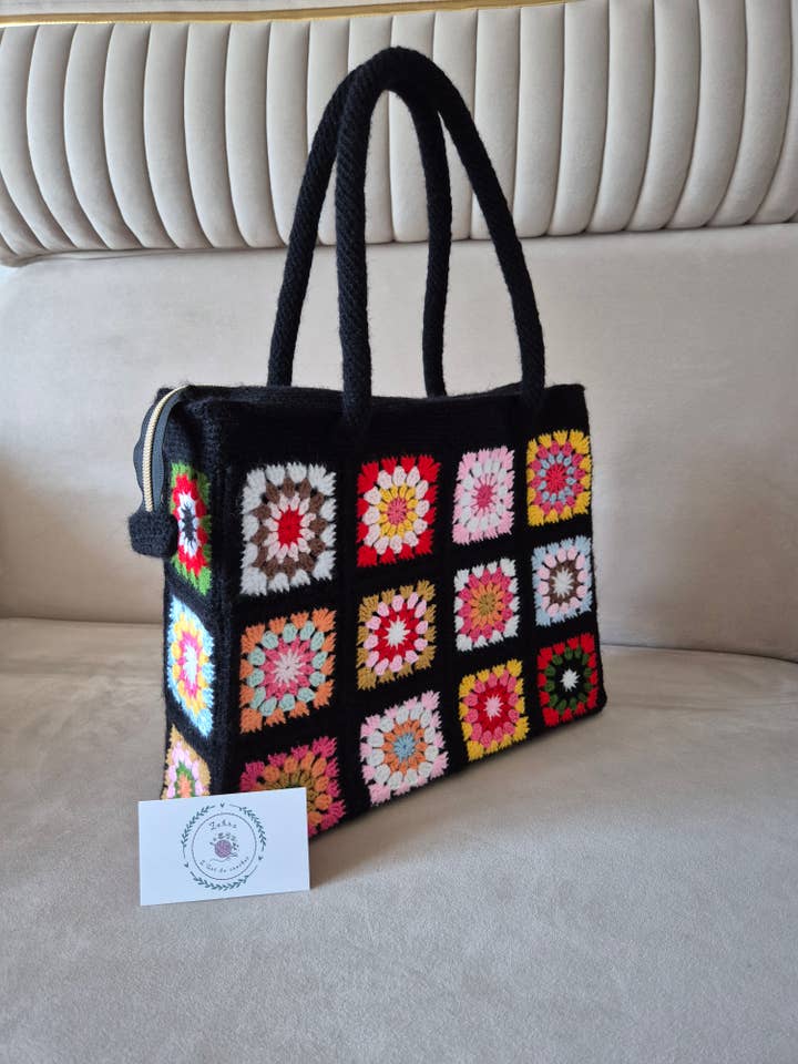 Crochet handbag for wholesale by Zehra - L'Art du crochet