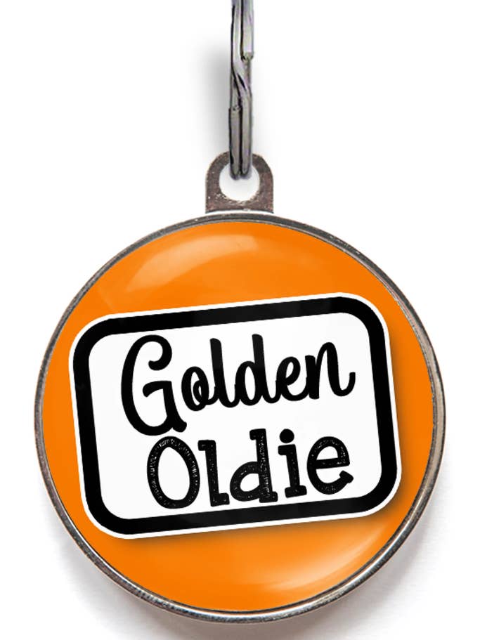 Golden Oldie – QR-Haustiermarke für Seniorenhunde für den Großhandel von WagATudeTags