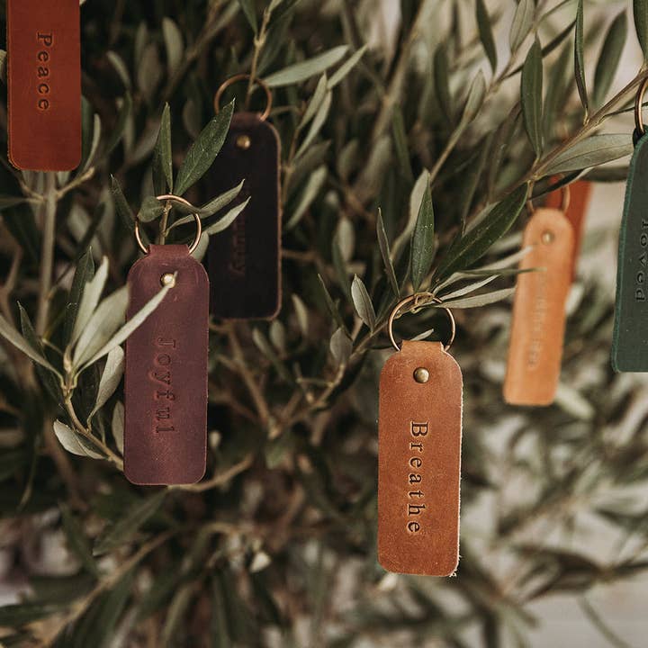 Lucas Ruth - Wholesale Keychain - Unisex - Leather Encouragement Keyrings