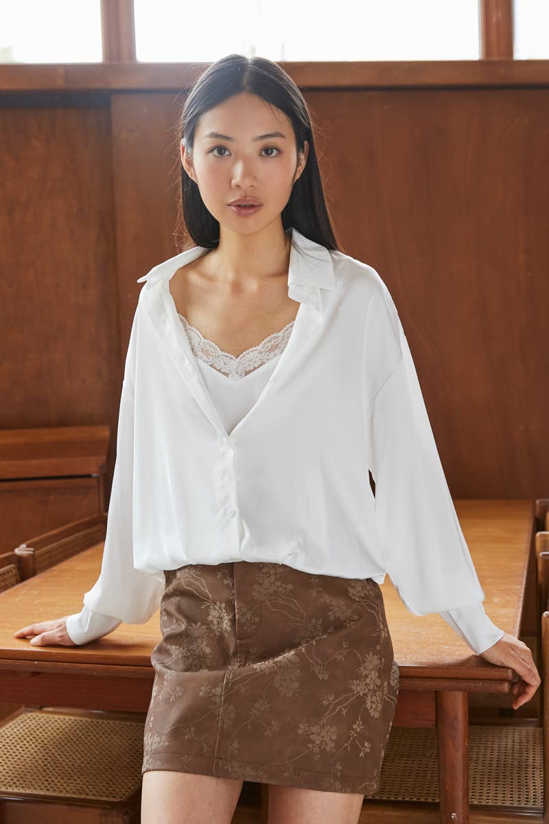 ELLI WHITE - Wholesale Blouse - Women's - Satin blouse with 2-in-1 effect and integrated lace camisole0