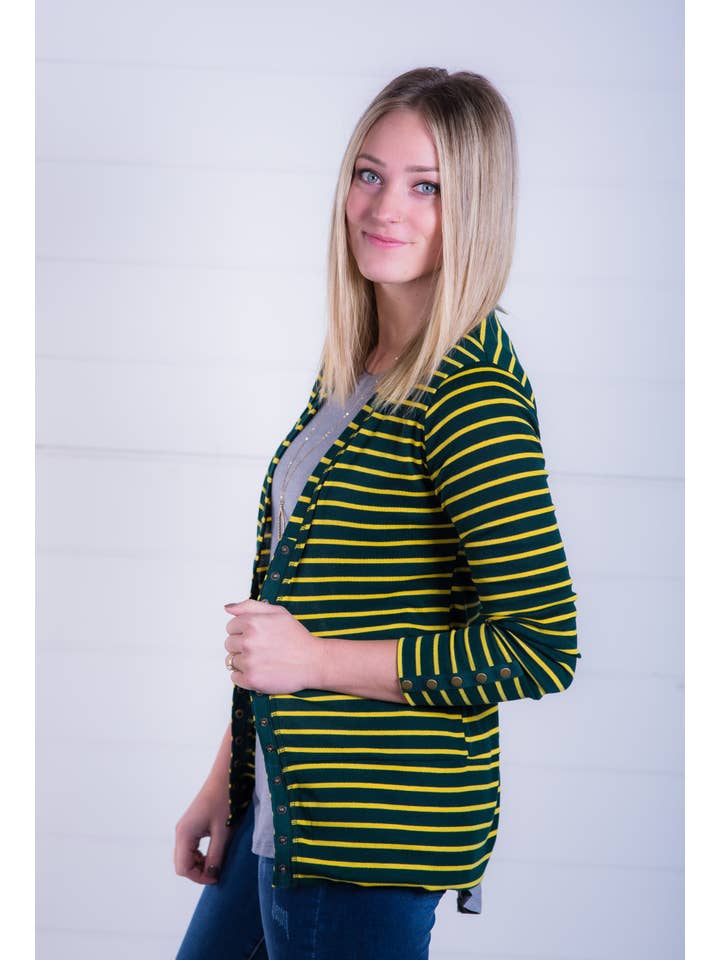 Vivette Apparel - Wholesale Cardigan - Dames - Snap Cardigan - Groen/gouden Gameday Stripe1