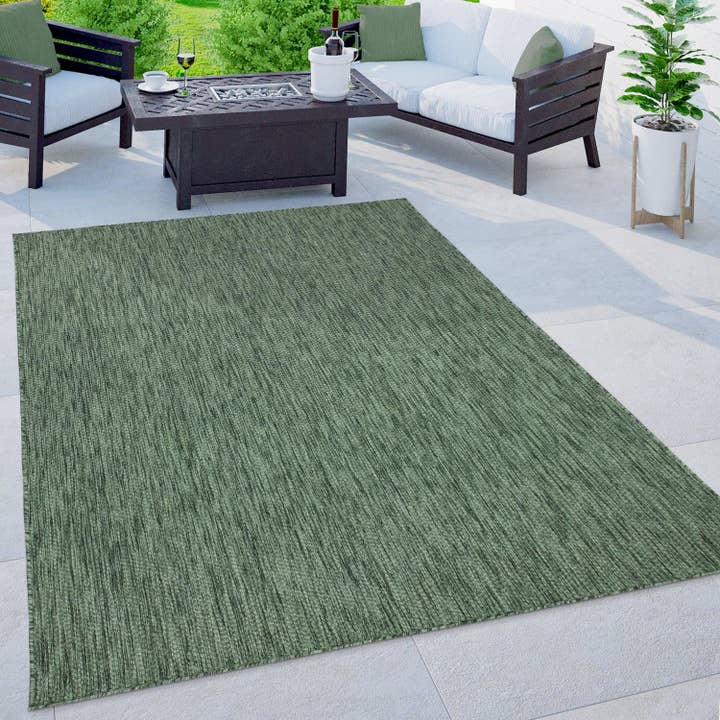 Solid Outdoor Rug for Patio or Balcony weatherproof in Mottled Dark Green for wholesale by Paco Home