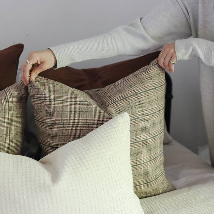 Rug & Weave - Wholesale Throw/Decorative Pillow - MALCOLM Pillow11