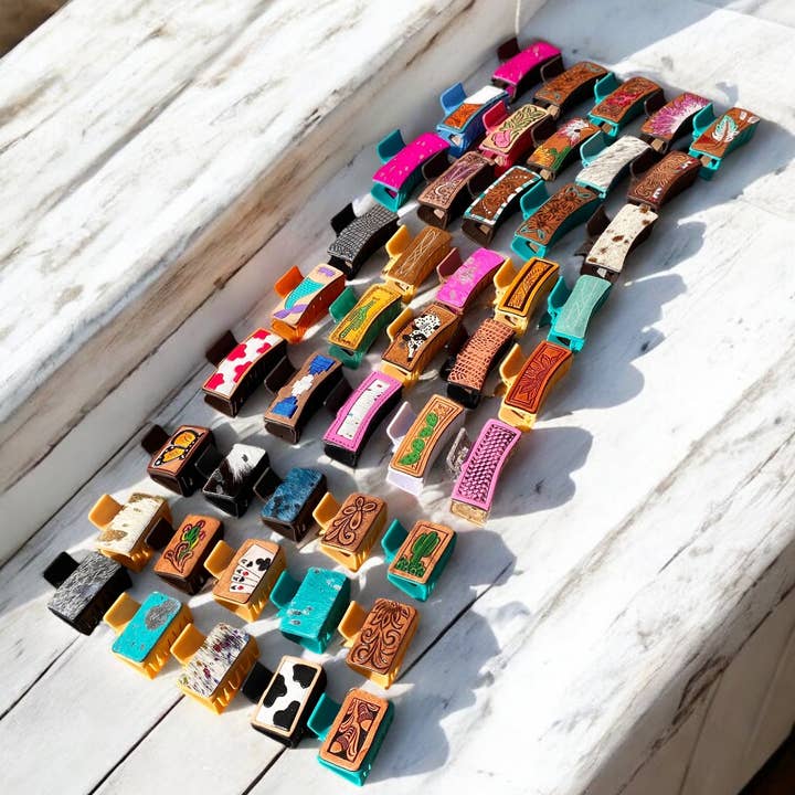 Mix Clearance Hair Clip Claws - 50pc and other Purchase Wholesale clearence. Free Returns & Net 60 Terms on Faire trending on Faire.