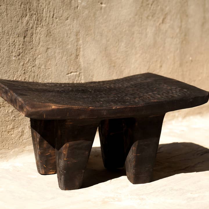 Banco de madeira entalhado à mão AMKA por atacado de Pia