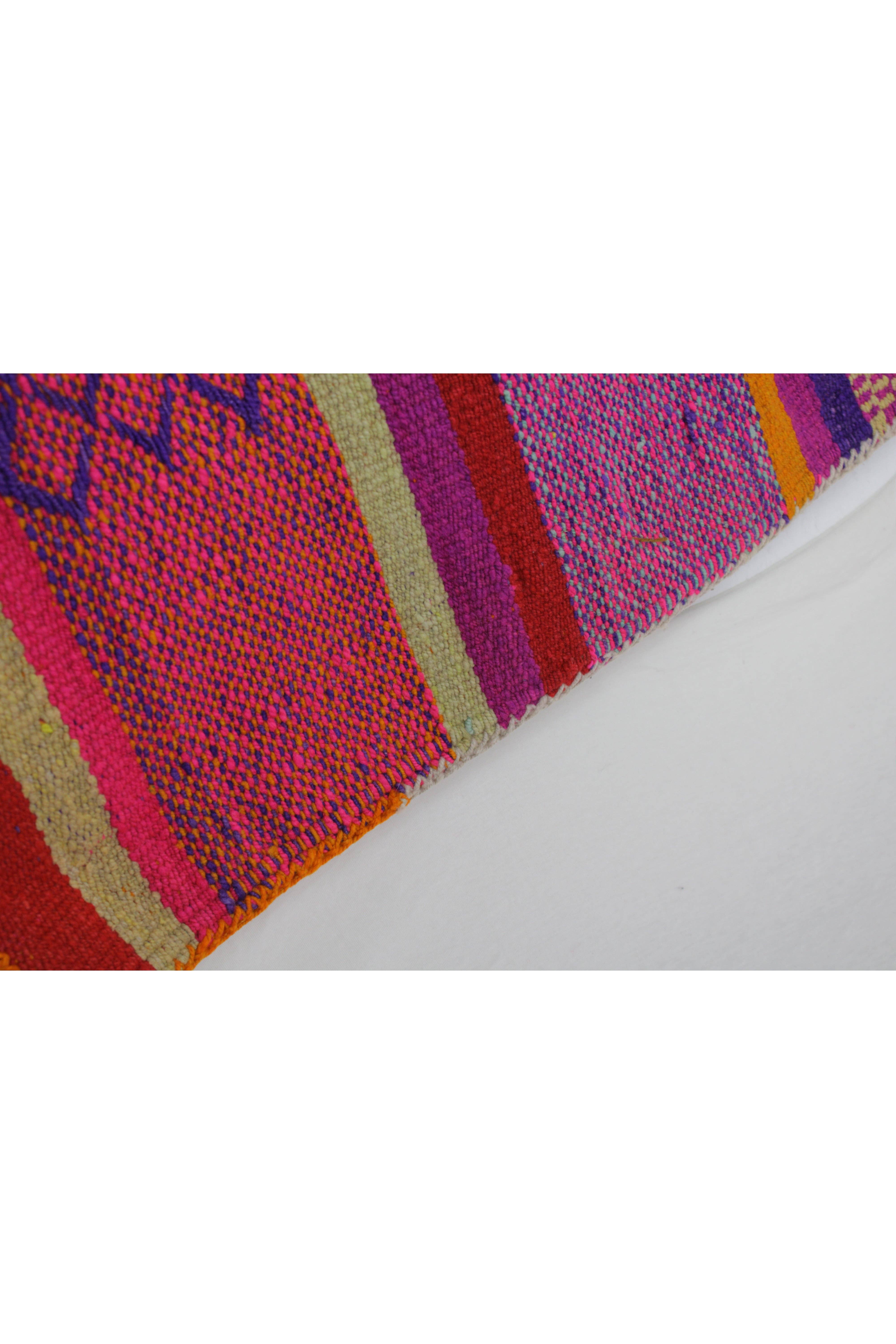 Marie Dittmer (Glueck & Fund) - Venta al por mayor Alfombra pequeña - Frazada Teppich vintage 146x150 tejido a mano de Perú6