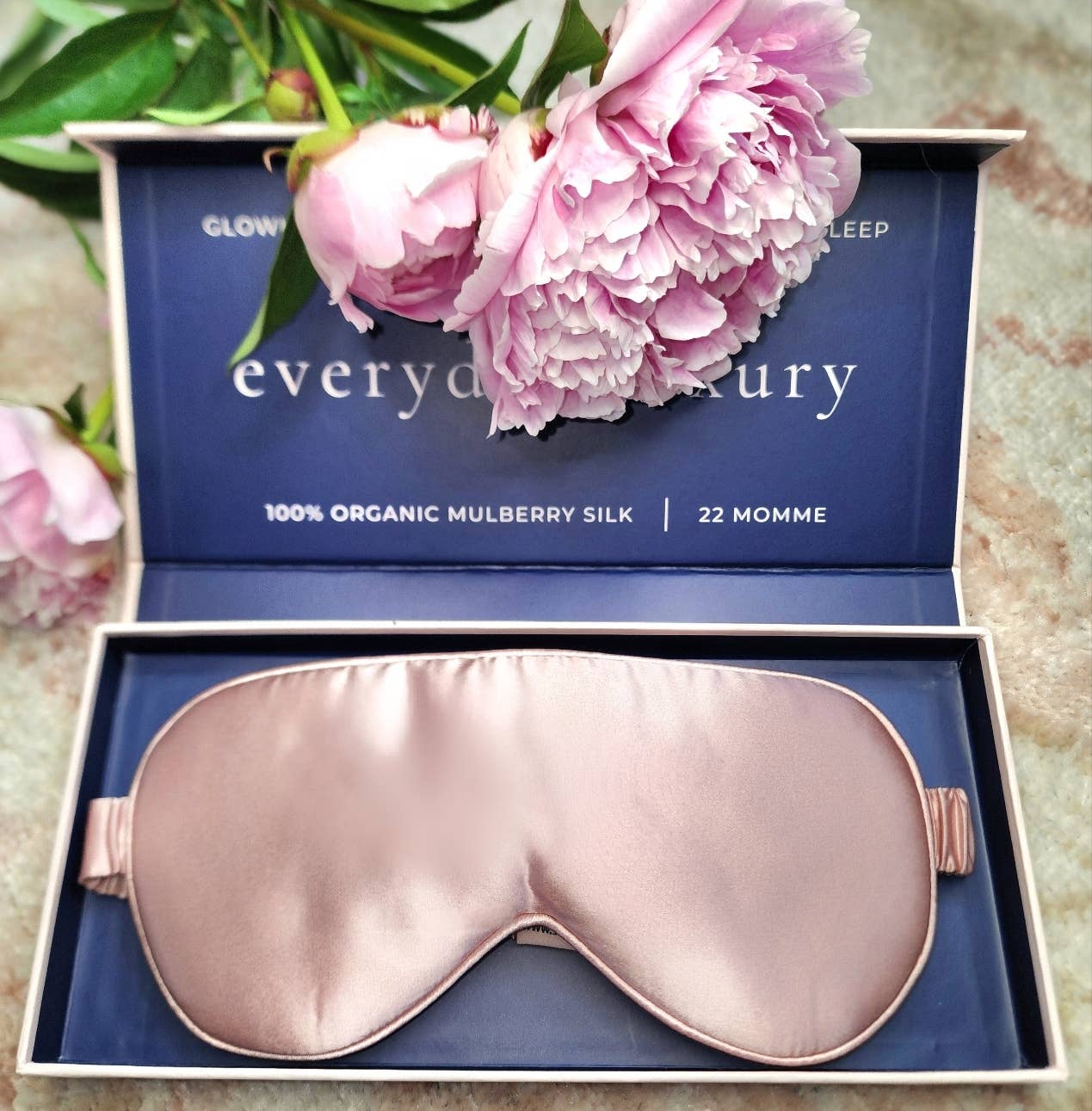 SYLKE THE LABEL - Venta al por mayor Antifaz - Máscara de dormir de seda 100 % orgánica de morera en tono Bombshell Blush5