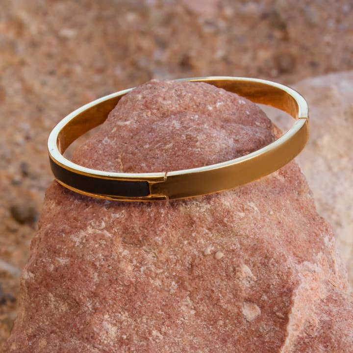 Peisinoe Handcuff small for wholesale by ARTIVANCED Ο.Ε.