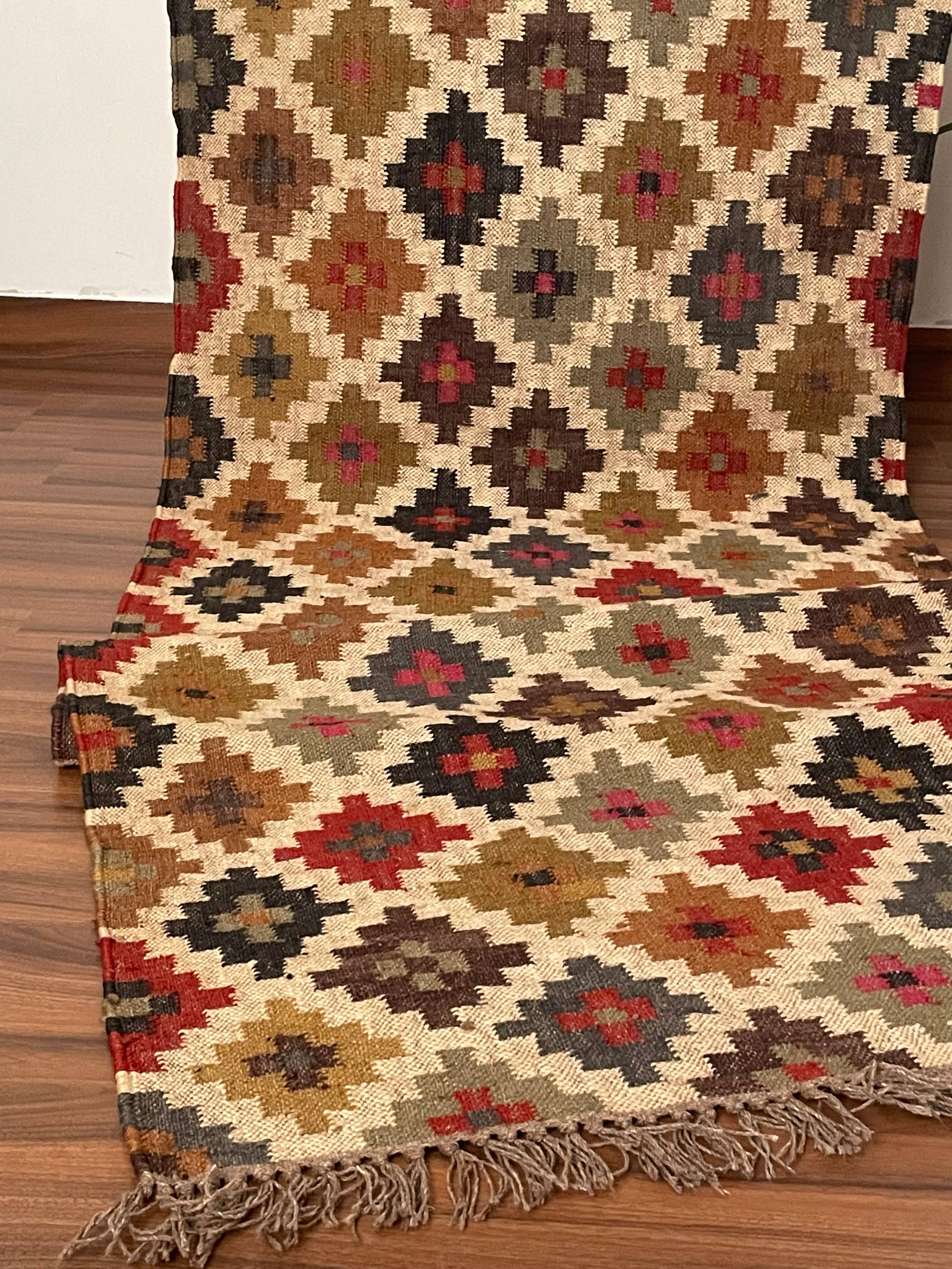 Rugs Boutique – Großhandel Läufer – Handgefertigter Kelim-Teppich Keshav, 3 x 12 Fuß1