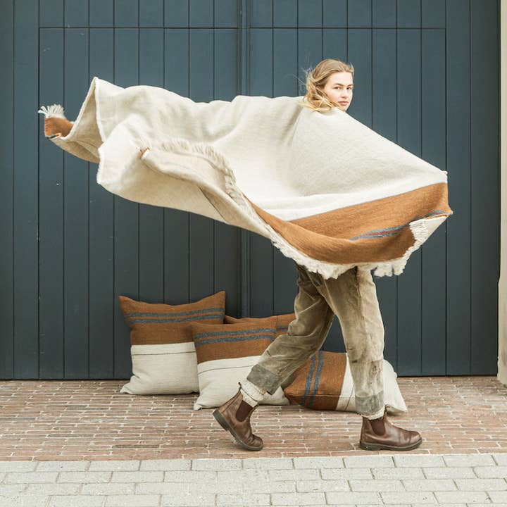 Manta The Highland Stripe, 140 x 220 cm para venta al por mayor de Libeco Home