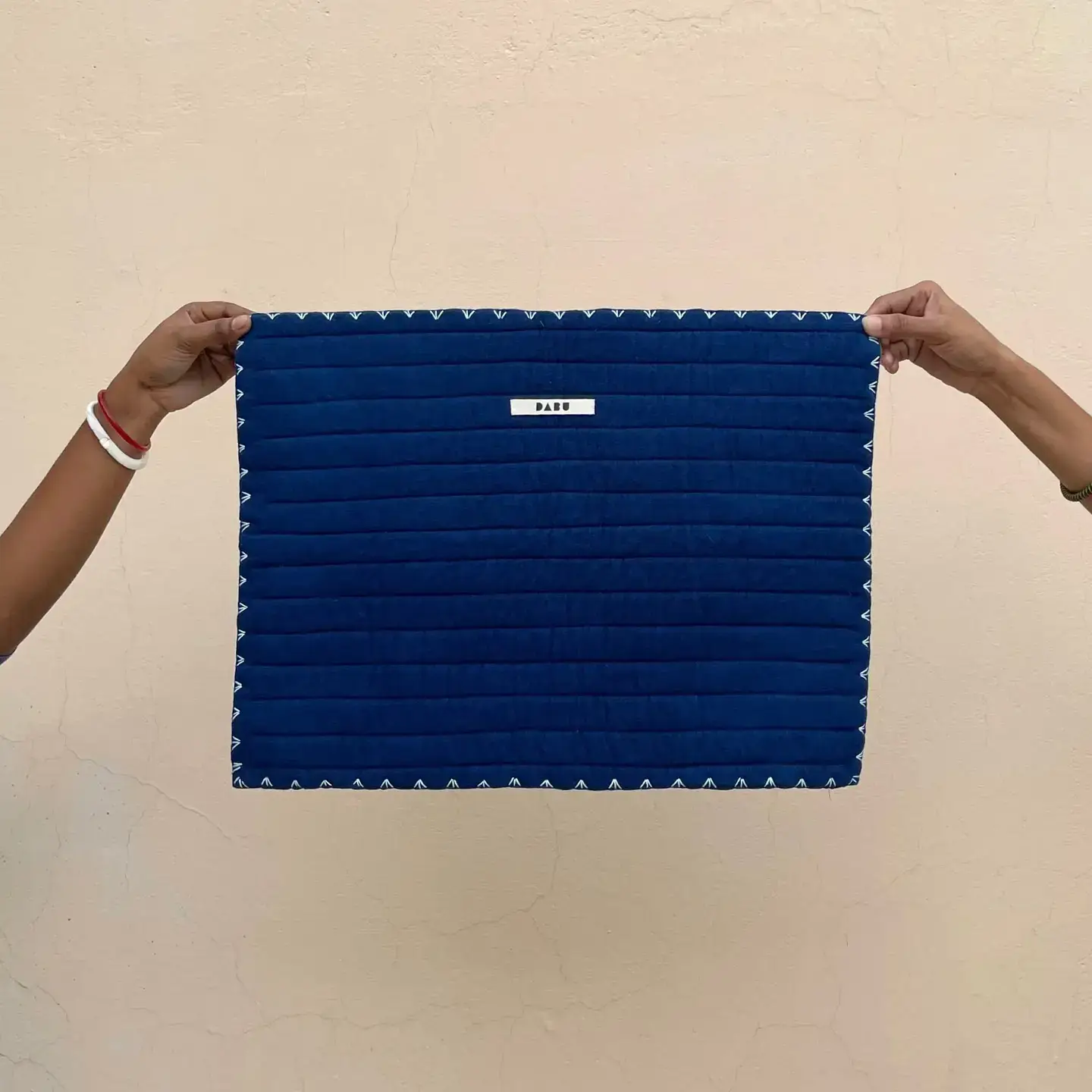 Ethical Global - Vente Sets de table - Sets de Nappes Matelassées Fait Main Commerce Équitable (Lot de 2)1