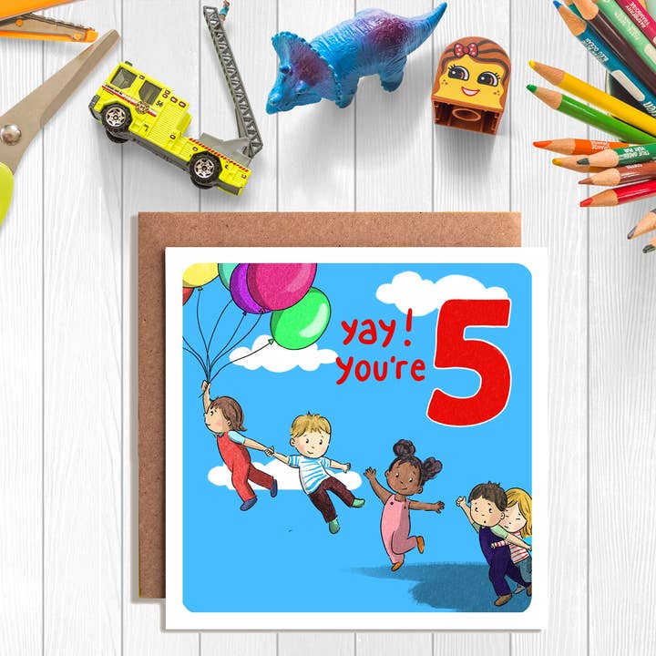 Biglietto di auguri per bambini dai 5 anni per la vendita all'ingrosso da parte di Cake and Crayons