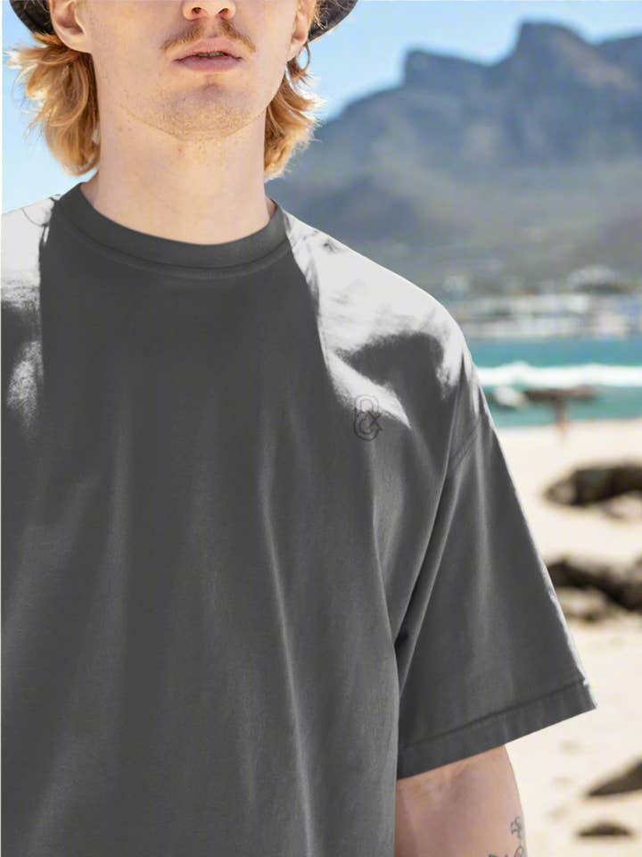 Clifton Tee för wholesale av No Guidance