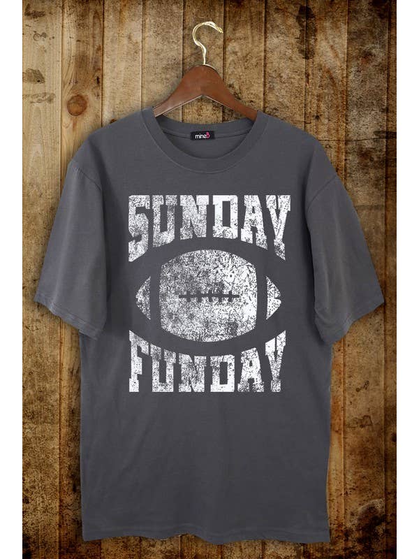 MINEB - Wholesale Screen Printed T-Shirt - Unisex - Oversized Sunday Funday Football Tee1