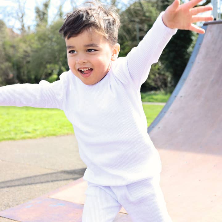 DreamBuy – wholesale Sleepwear set – Kids – White Ribbed Lounge Set Unisex Pyjama 2 Piece