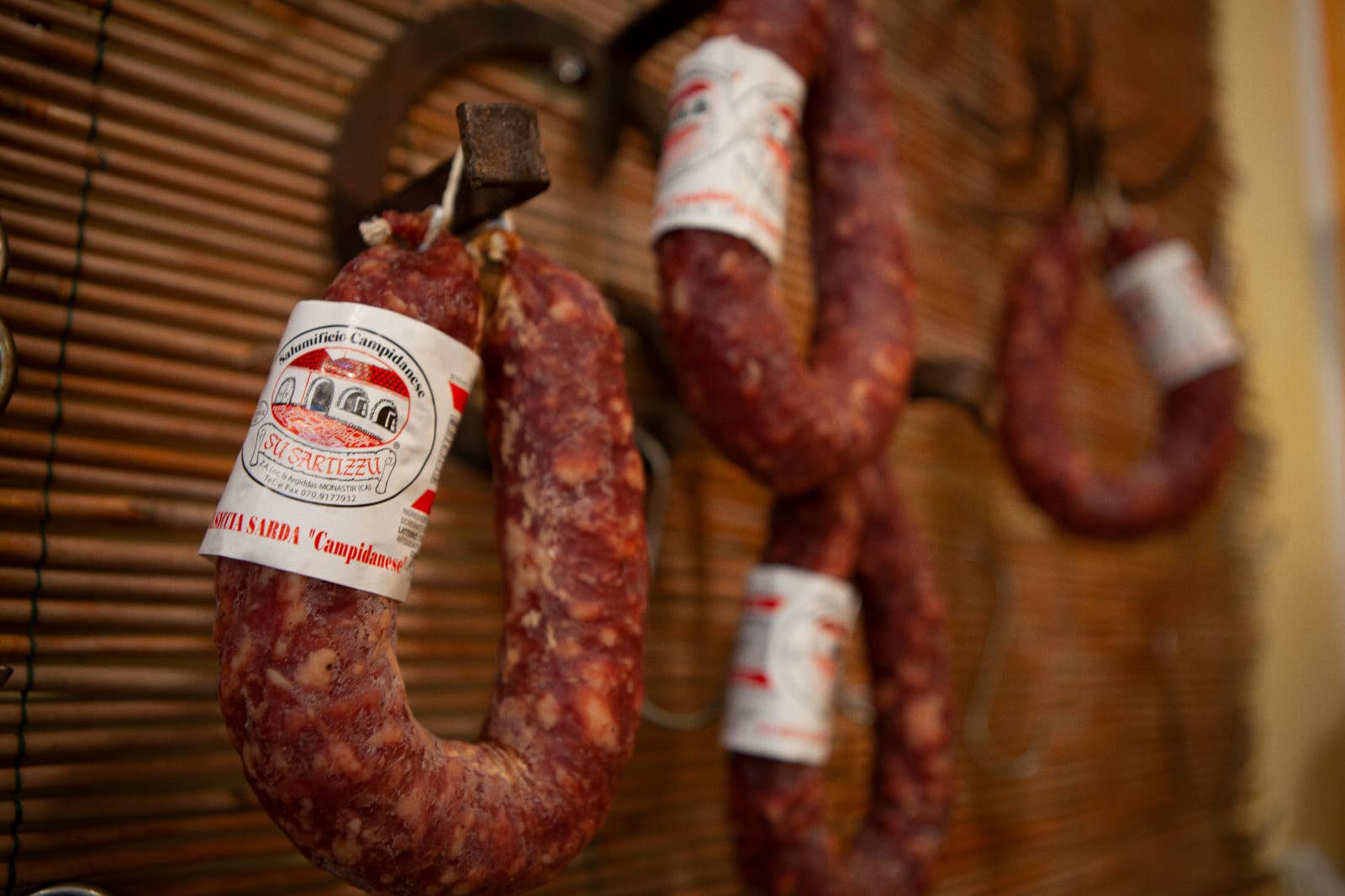 Salumificio Campidanese Su Sartizzu - Wholesale Sausage - Campidanese Sardinian sausage 100% Italy1