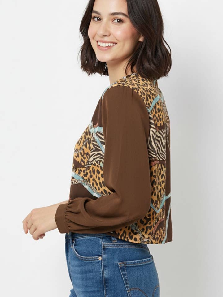 Chic brown Cropped Top with Abstract Print for wholesale on Faire2