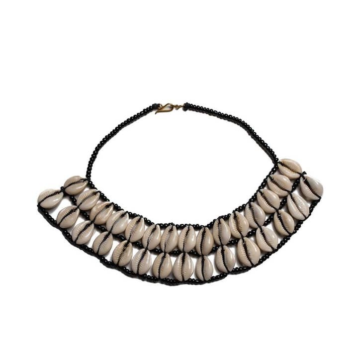 KENDI AMANI - Wholesale Pendant/Charm Necklace - Mombasa Cowrie Shell necklace set