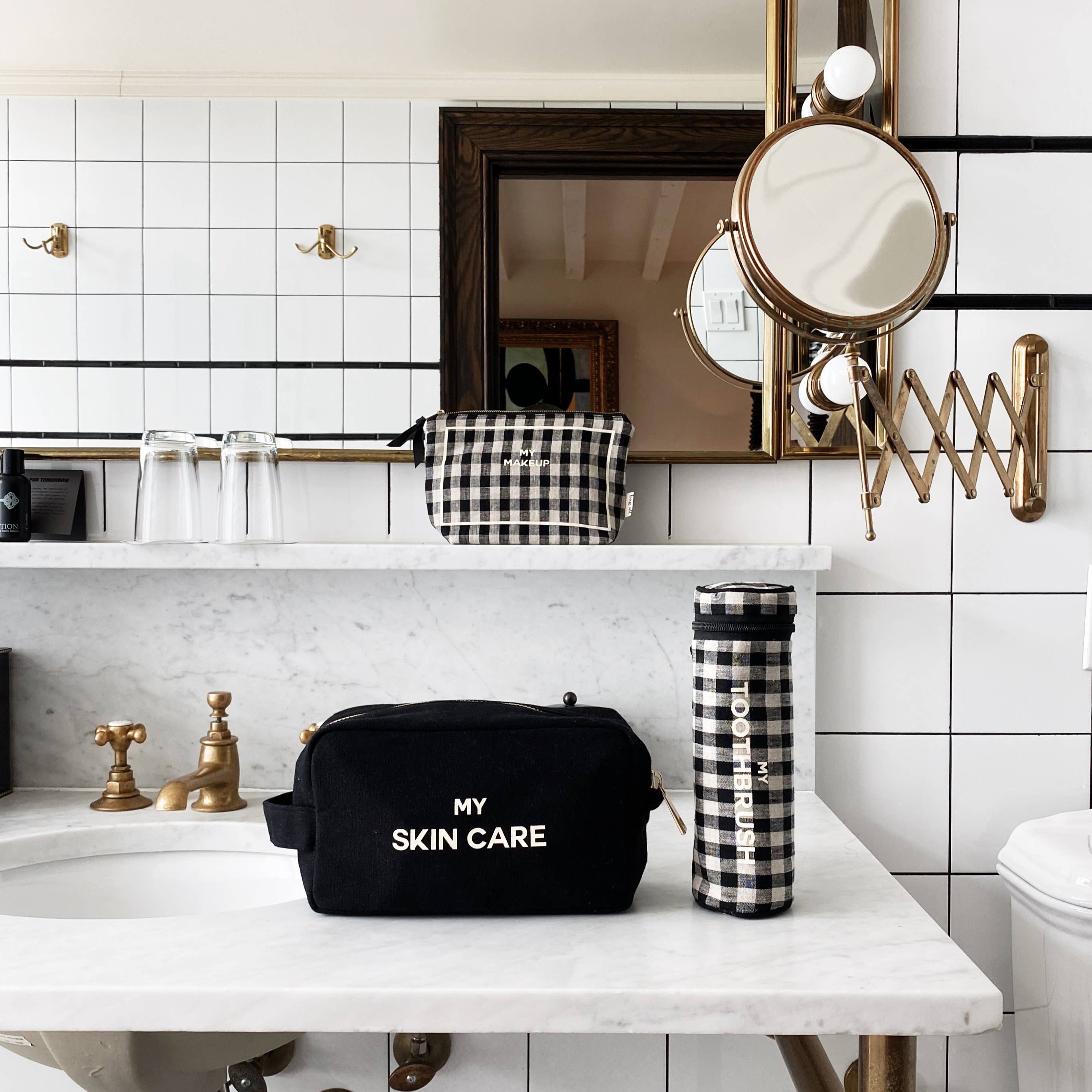 Bag-all Europe - Venta al por mayor Bolso pequeño - Mujer - Estuche para cuidado de la piel y artículos de tocador2