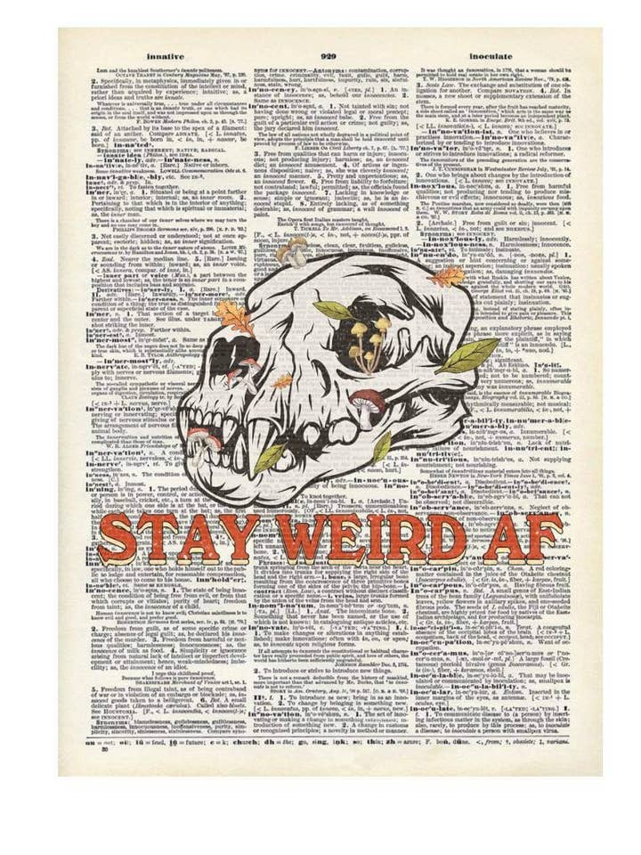 Crâne, lune, impression de dictionnaire vintage pour la vente par Crazilyhumbledesigns