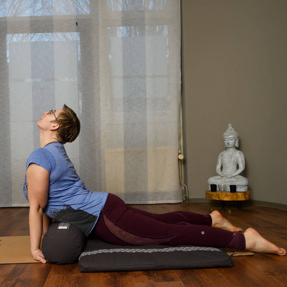 Meditation Mat Zabuton | Organic cotton | GOTS | Grey for wholesale on Faire4