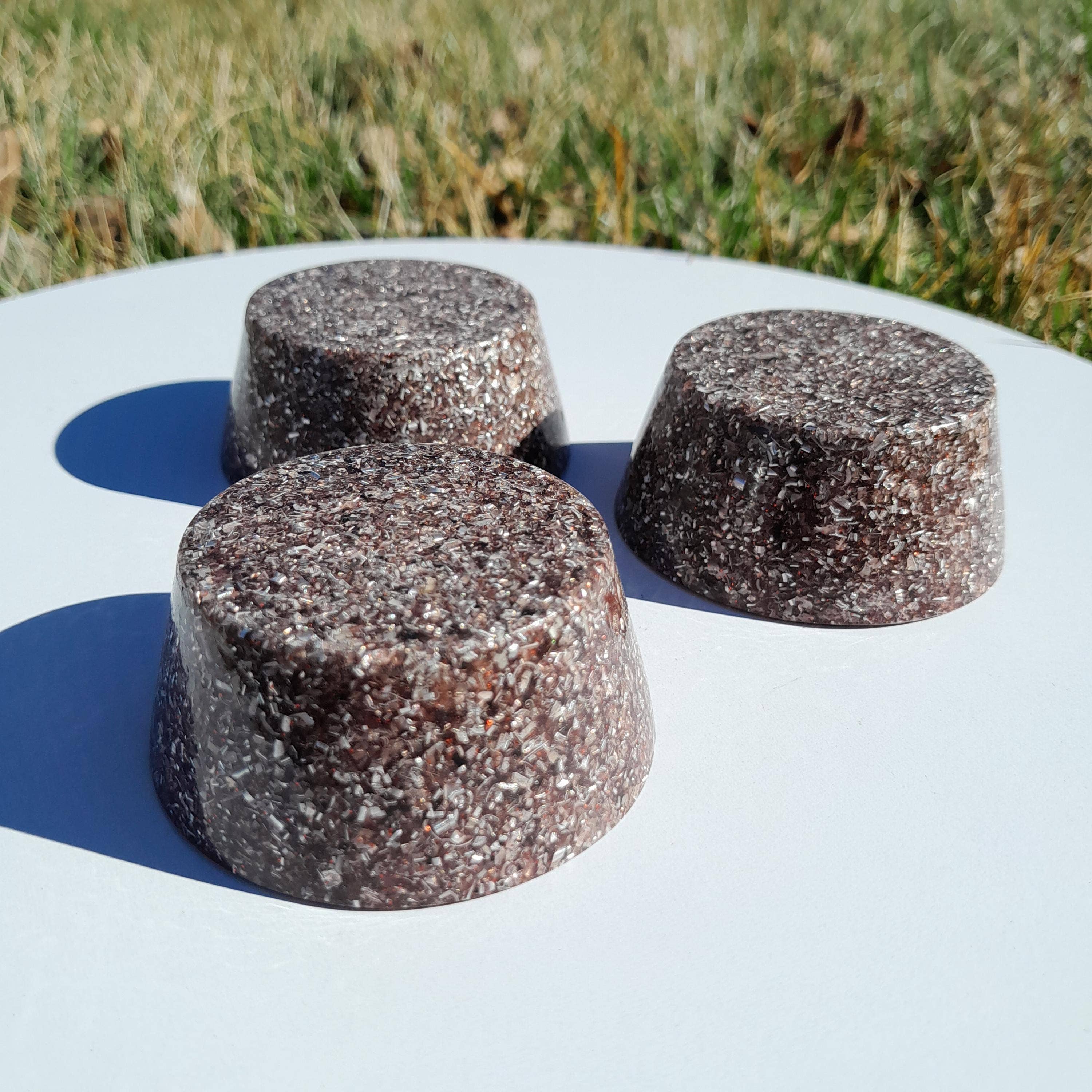 Mundo Orgon - Wholesale Spiritual Stone/Crystal - Orgonitas Tumbatorre Rojas- Savings Packs4