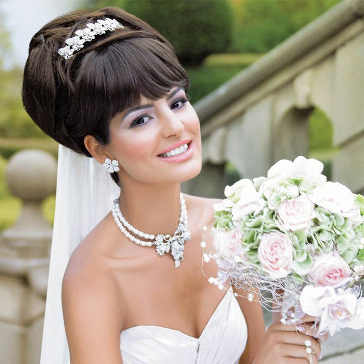 Collection Tulipia pour la vente par kyles online ltd