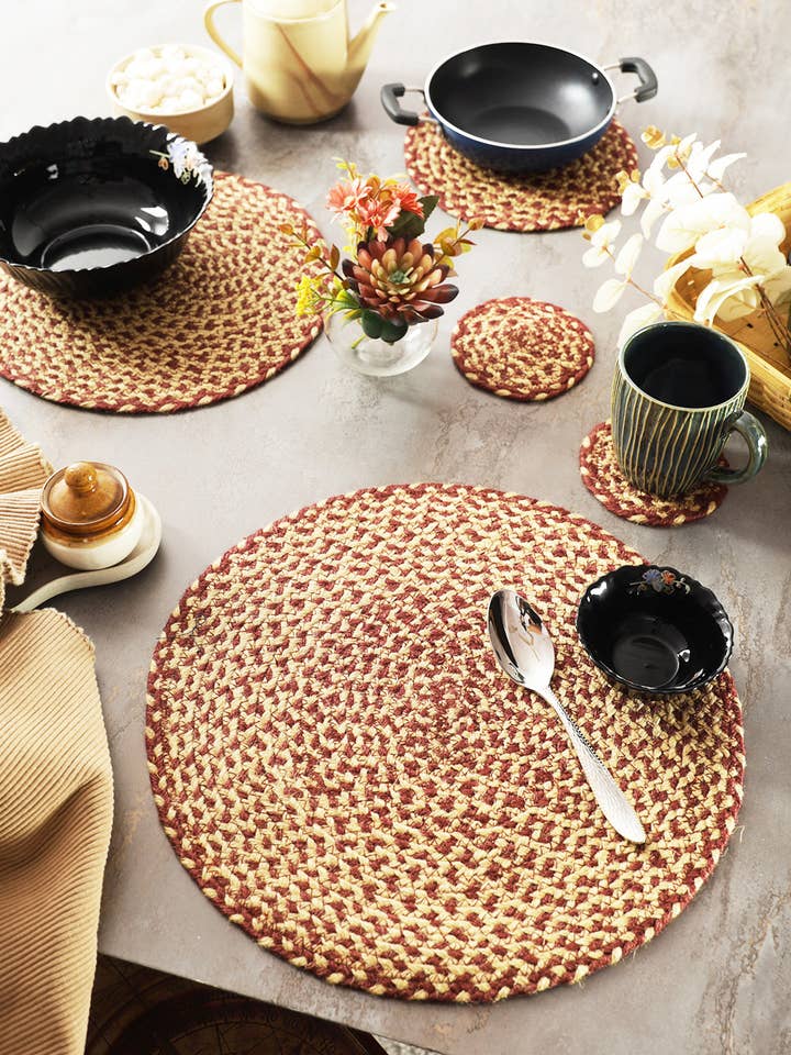 Set of 4 Rustic Jute Placemats for wholesale by Urban Adorn