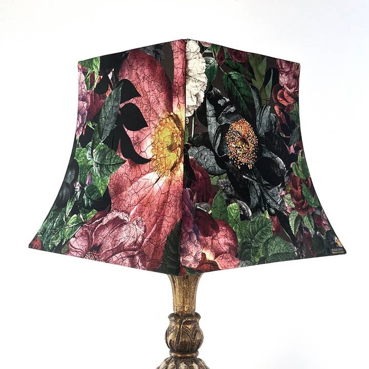 ABAT JOUR PAGODE SANS FRANGE STARFIRE pour la vente par Voglio Bene