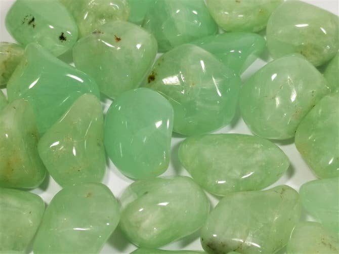 Cardshouse - Wholesale Spiritual Stone/Crystal - Medium Tumble Stones - Prehnite (24X) Ancient Wisdom1